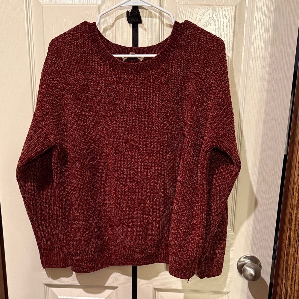 Women's Burgundy Sweater